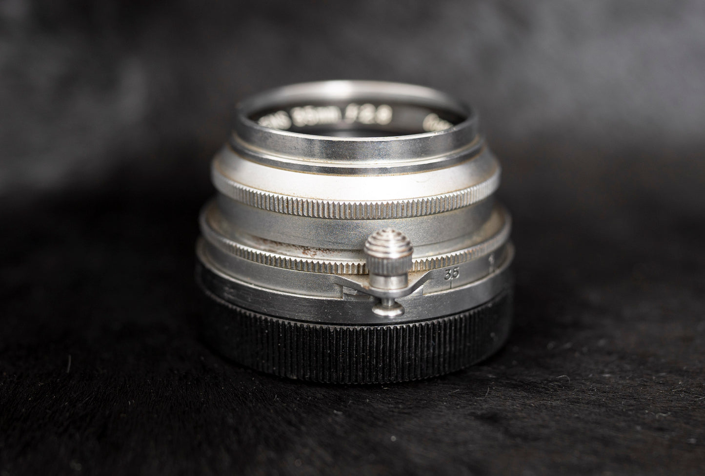 Canon 35mm F2.8 L39 lens