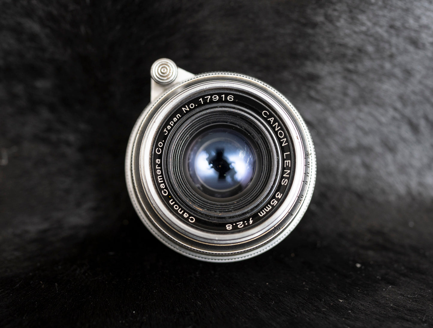 Canon 35mm F2.8 L39 lens