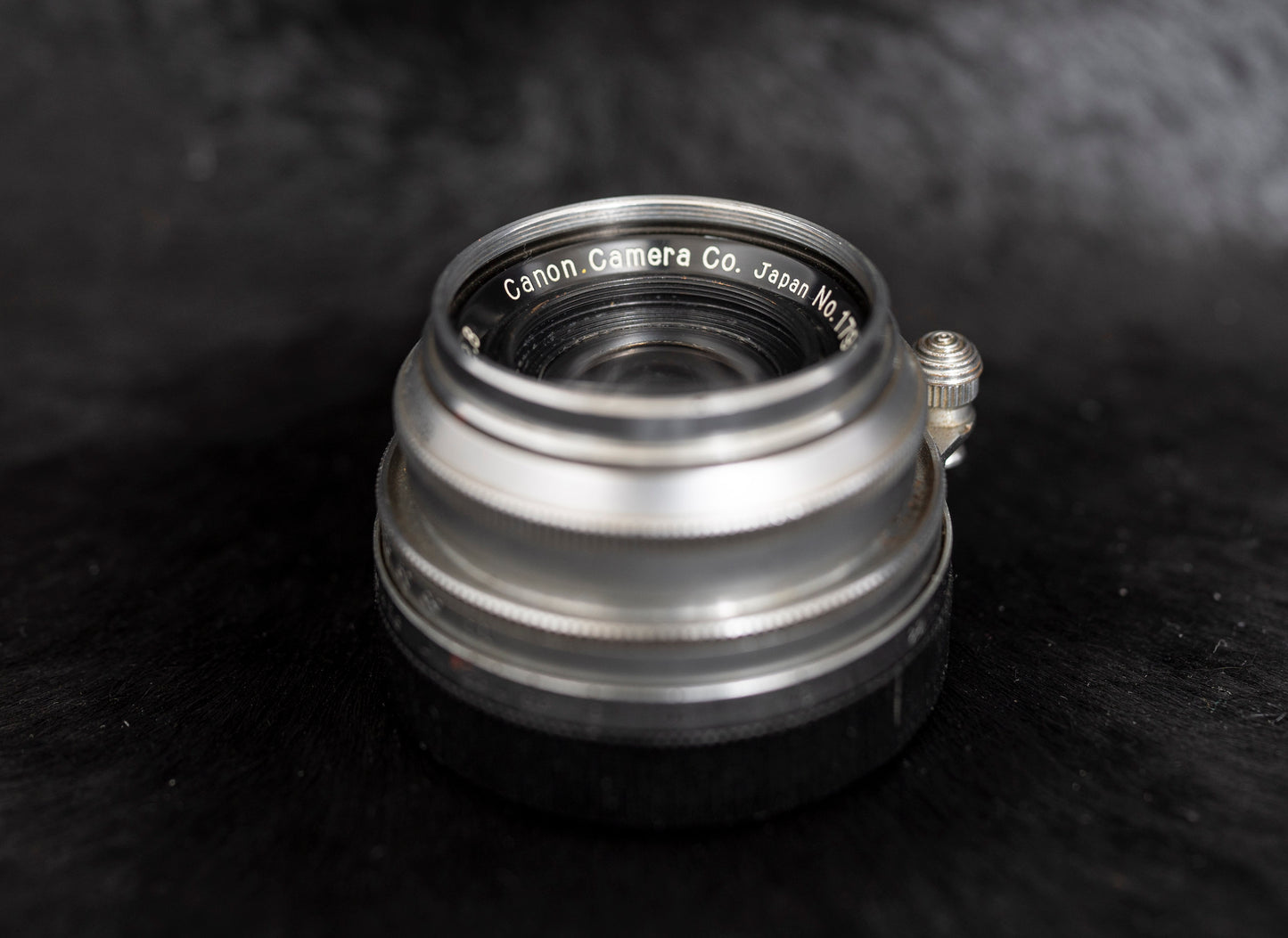 Canon 35mm F2.8 L39 lens