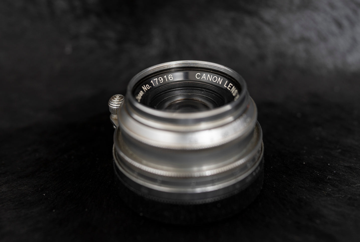 Canon 35mm F2.8 L39 lens